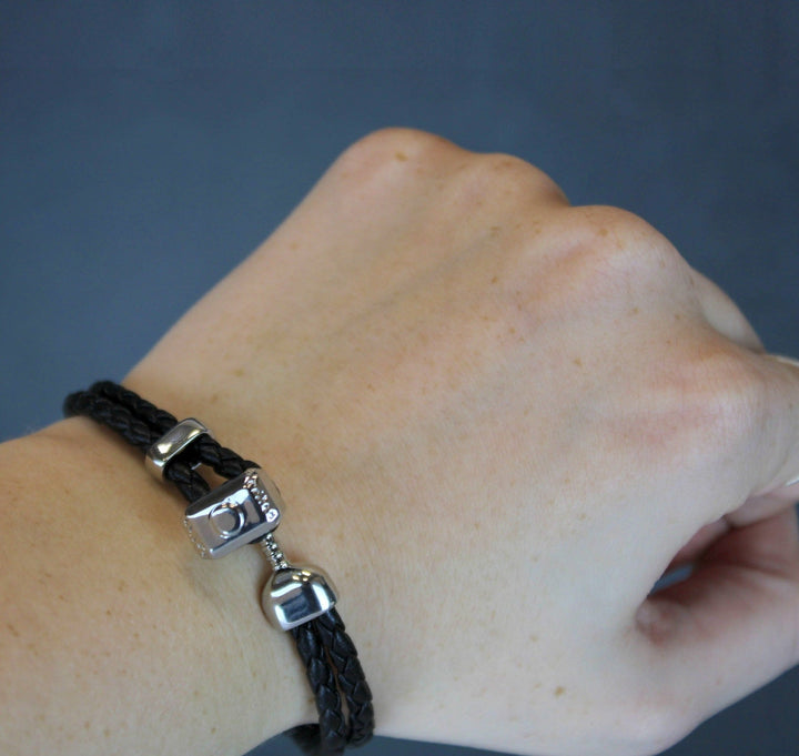 Thor Hammer Mjolnir Marvel Comics Leather Bracelet