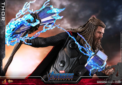 Thor Still Worthy The God of Thunder Avengers: Endgame Sideshow Hot Toys 1/6th Scale Figure