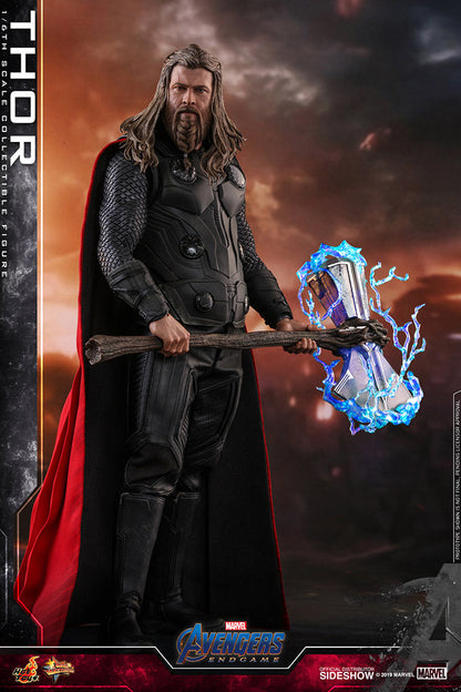 Thor Still Worthy The God of Thunder Avengers: Endgame Sideshow Hot Toys 1/6th Scale Figure