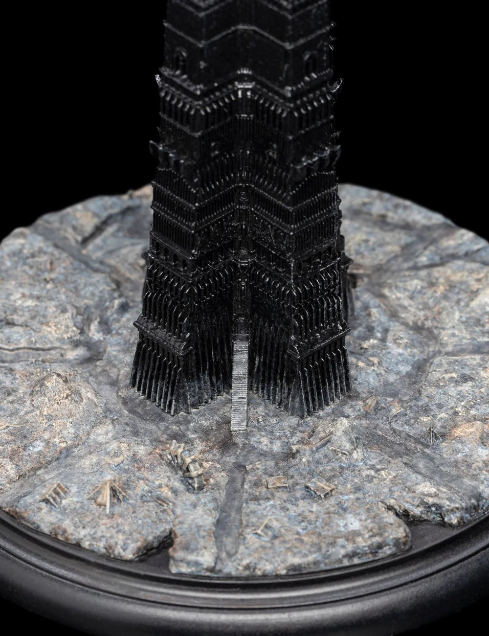 Tower of Orthanc, Saruman&