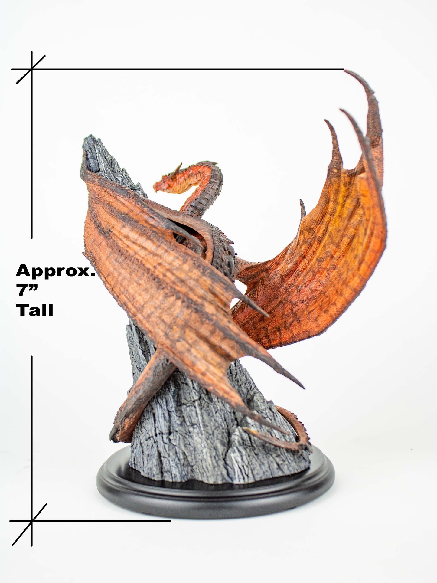 The Lord of the Rings The Hobbit Smaug The Magnificent Mini Statue by Weta Workshop