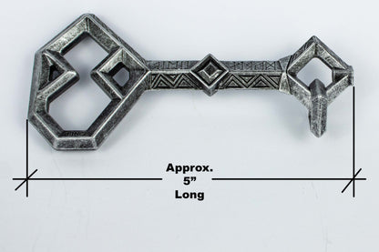 The Lord of the Rings Thorin's Key To Erebor (The Hobbit) Full Scale Prop Replica