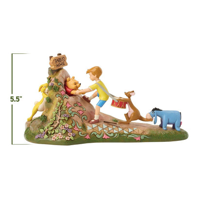 Winnie the Pooh: Friends to Rescue Jim Shore Disney Traditions Statue