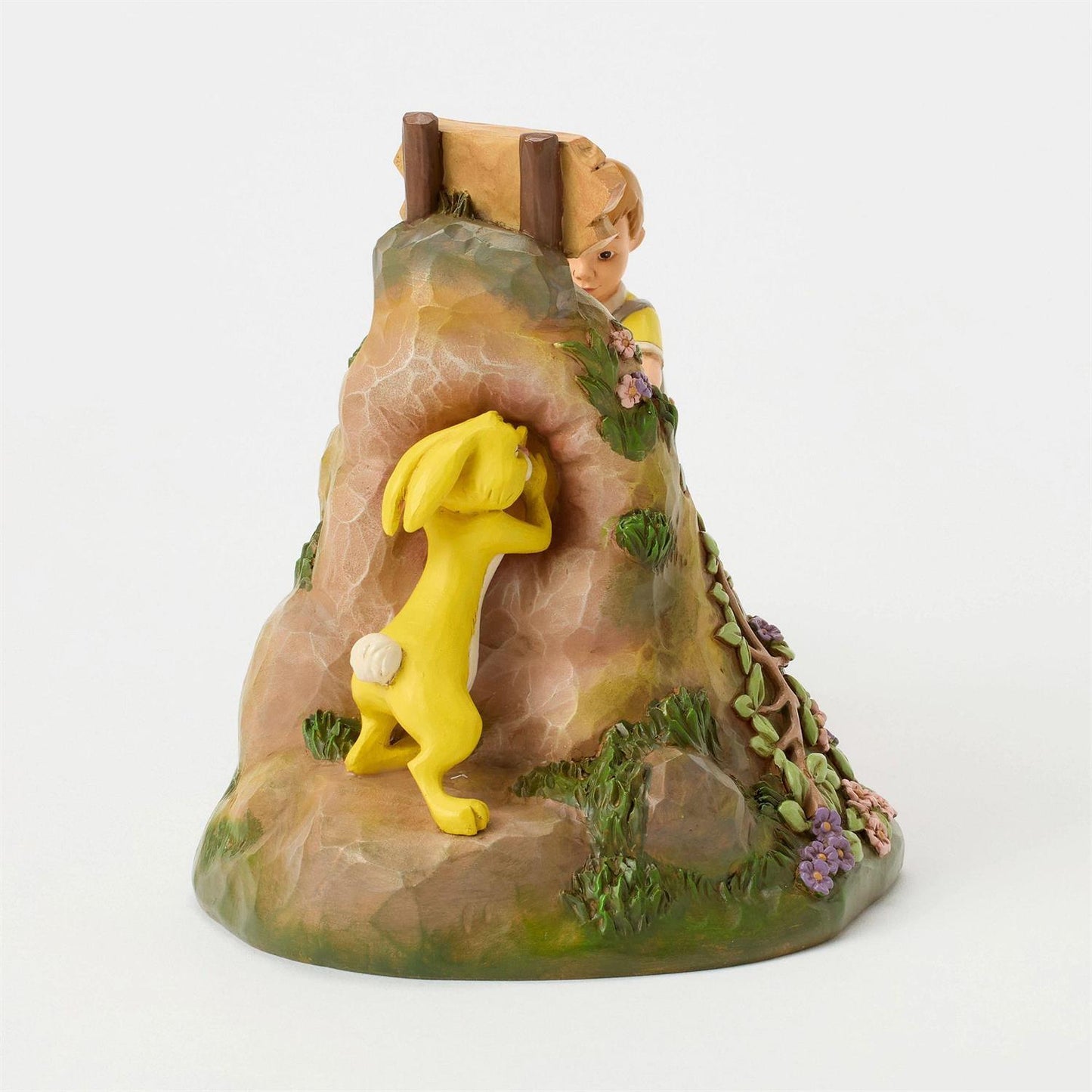 Winnie the Pooh: Friends to Rescue Jim Shore Disney Traditions Statue
