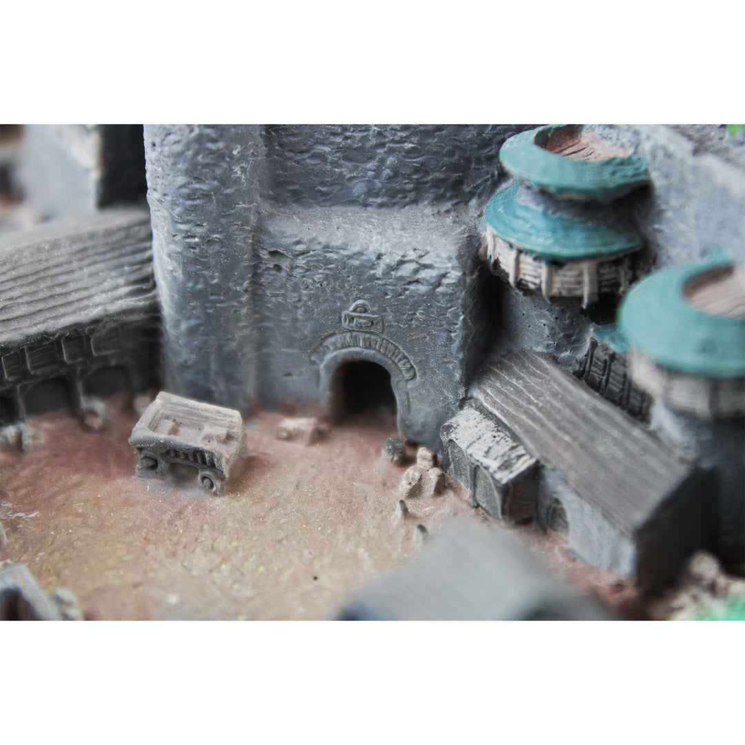 Game of Thrones Castle Winterfell Desktop Sculpture by Factory Entertainment